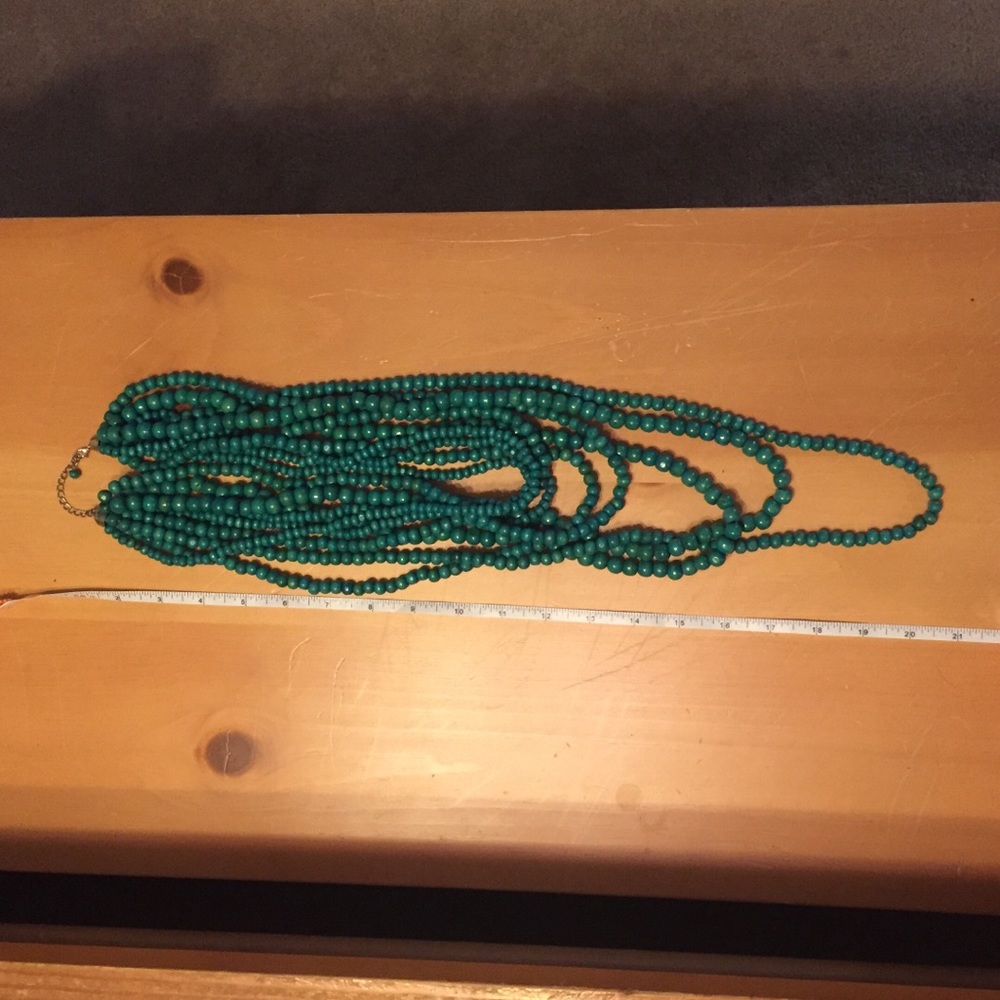 Teal wood bead necklace - Picture 3 of 4